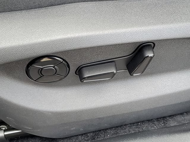 New 2026 Volkswagen Tiguan SE R-Line AWD/4WD image 21