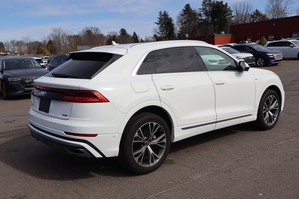 Used 2023 Audi Q8 Premium Plus w/ Premium Plus Package image 5