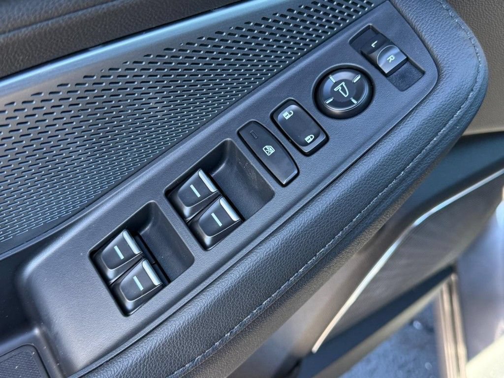 Certified 2026 Acura MDX SH-AWD image 11