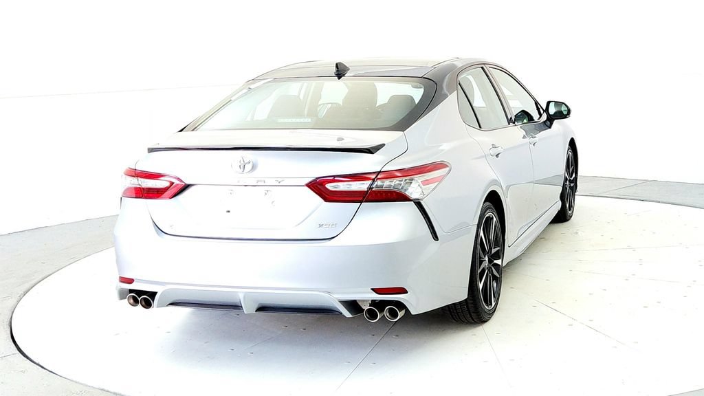 Used 2019 Toyota Camry XSE w/ Navigation Package FWD image 5