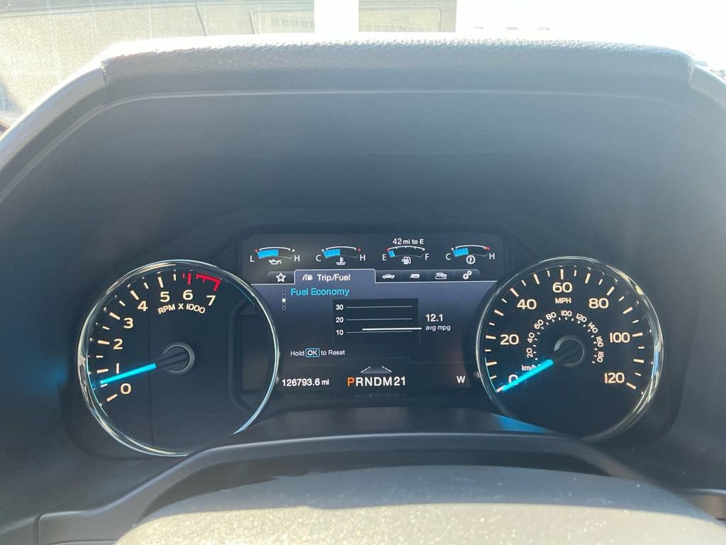 Used 2016 Ford F150 Platinum w/ Equipment Group 701A Luxury AWD/4WD image 19