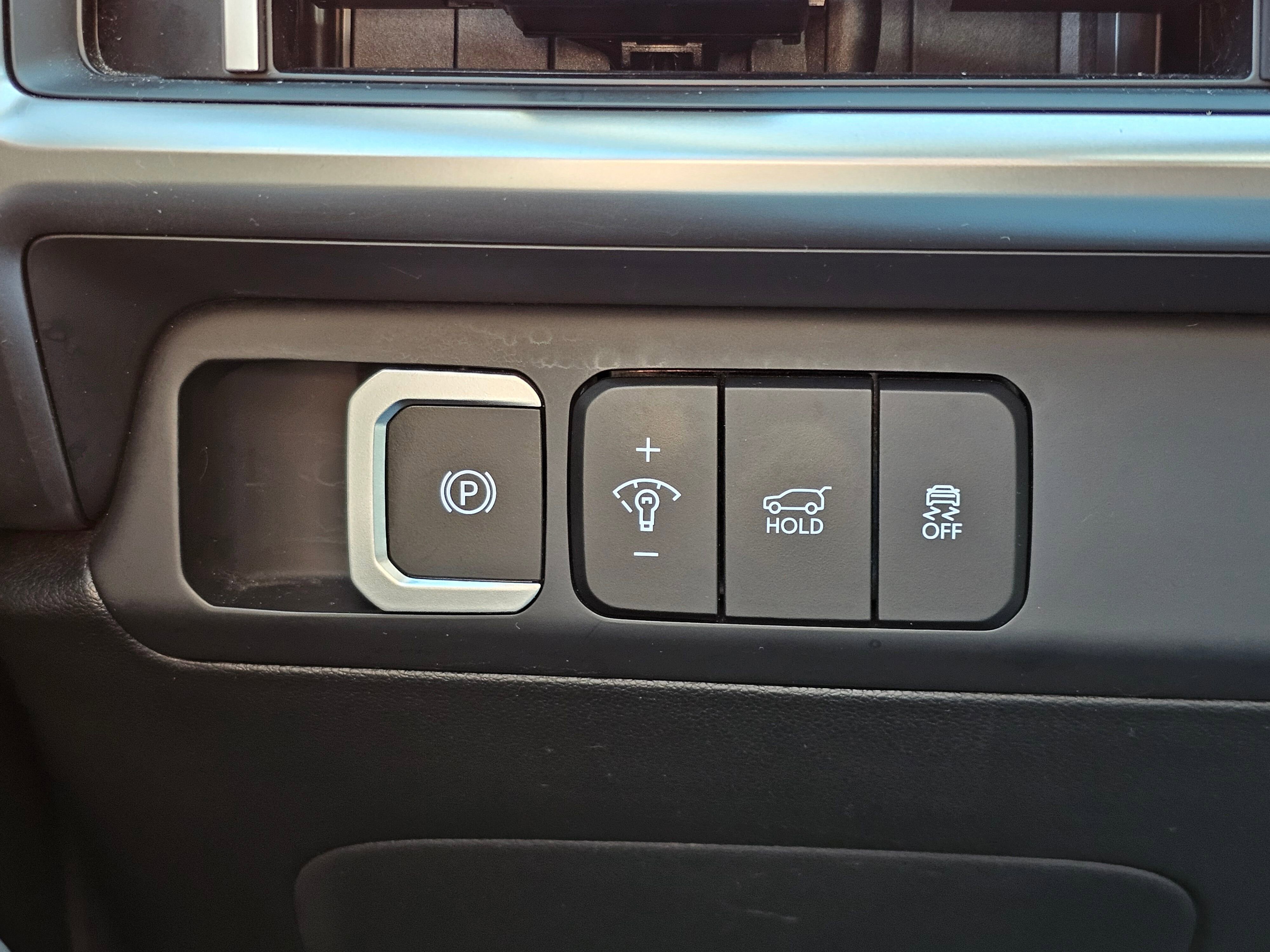 Used 2024 Hyundai Santa Fe SEL image 31