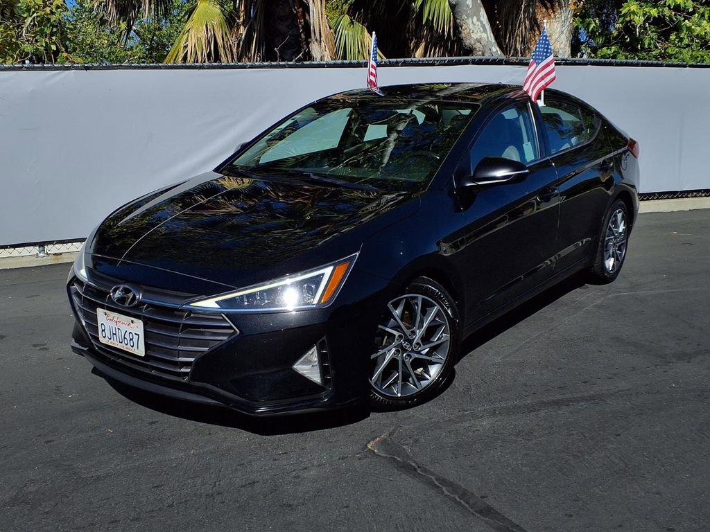 Used 2019 Hyundai Elantra Limited image 25