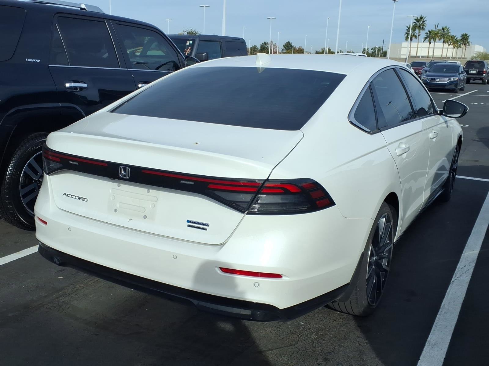 Used 2024 Honda Accord Touring image 3