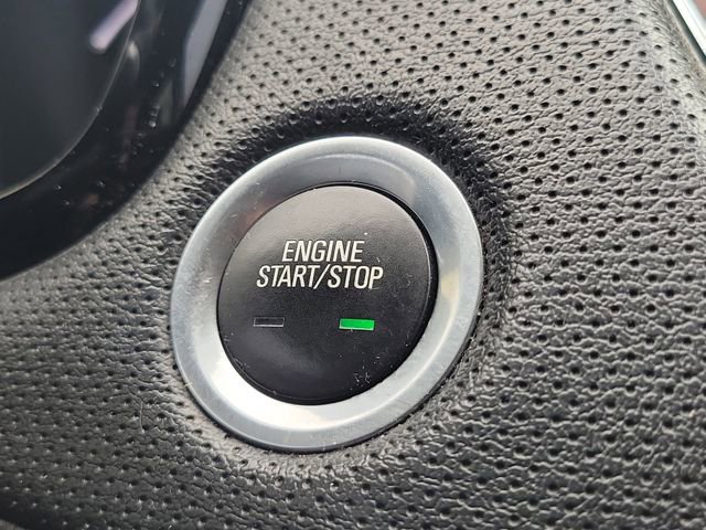 Certified 2019 Cadillac XT5 Luxury FWD image 17