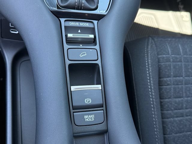 New 2027 Honda HR-V LX image 30