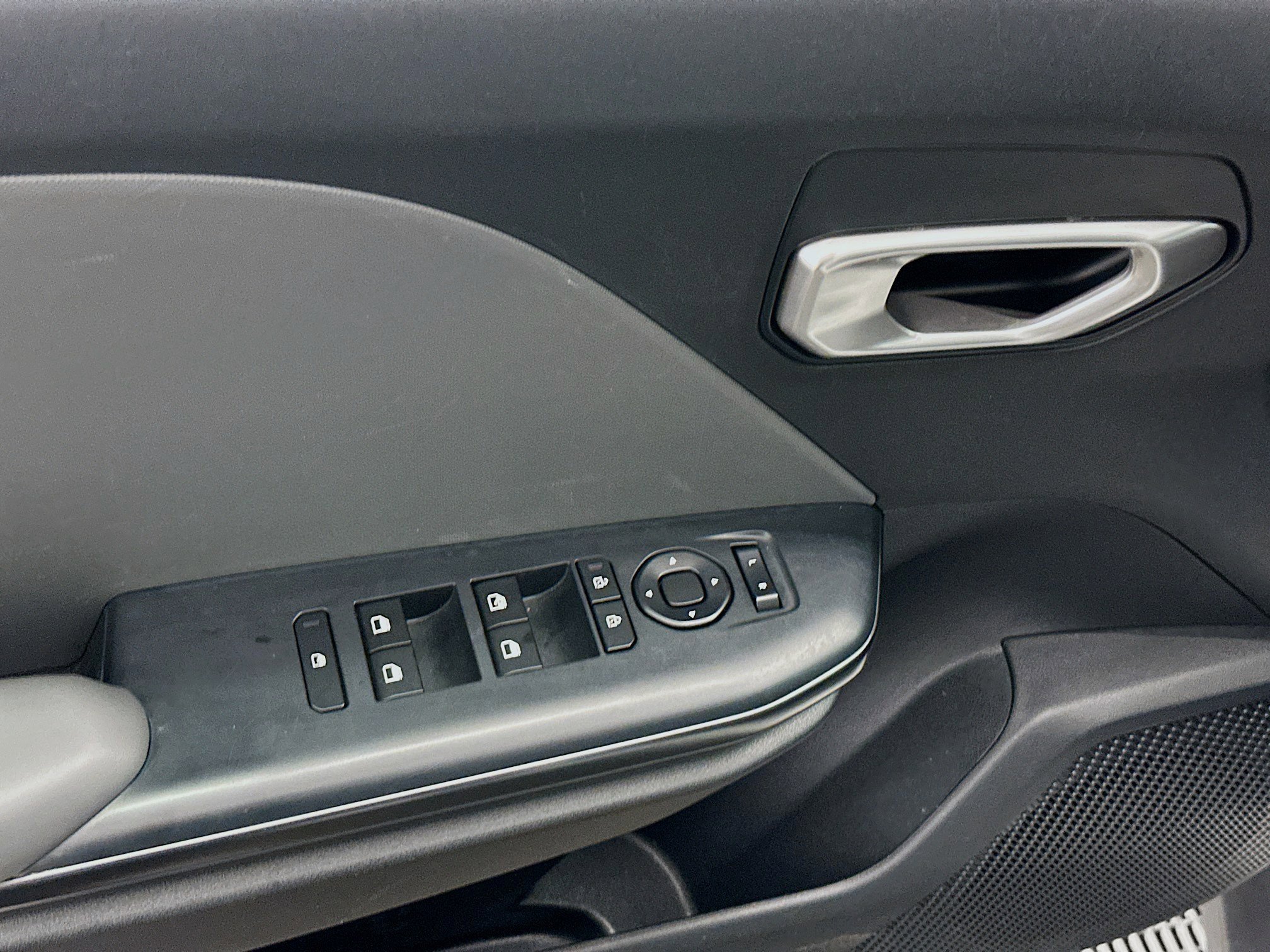 Used 2025 Kia K4 LXS image 15