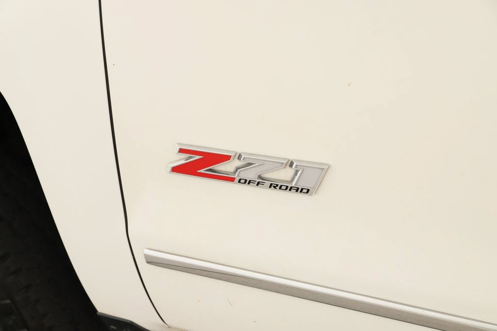 Used 2018 Chevrolet Silverado 3500 LTZ w/ Duramax Plus Package AWD/4WD image 27
