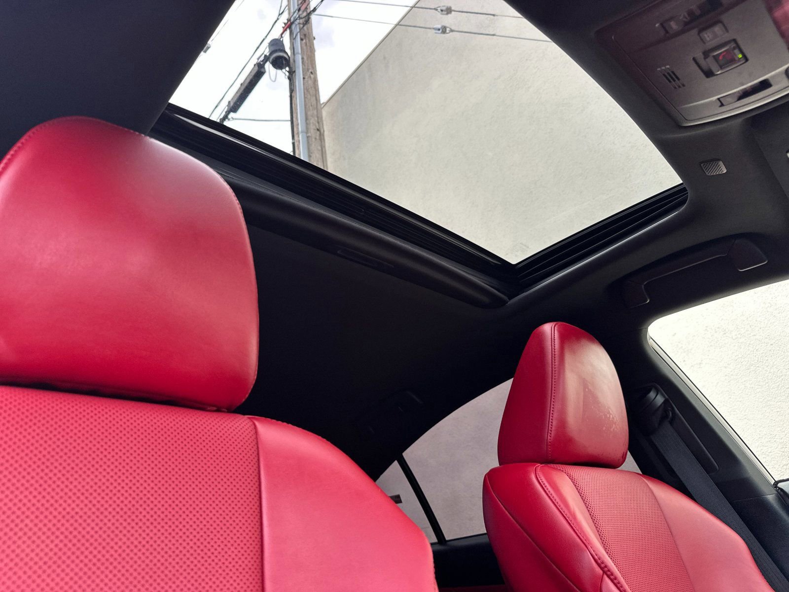 Used 2025 Lexus IS 350 F Sport image 18