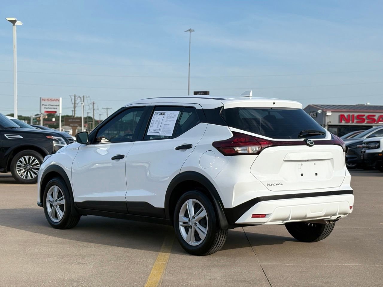 Certified 2025 Nissan Kicks Play S FWD image 6