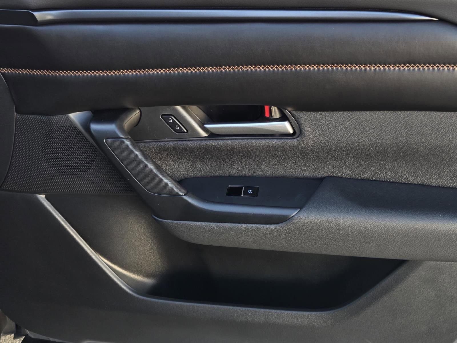 Certified 2025 MAZDA CX-50 AWD 2.5 Hybrid w/ Premium Pkg image 10