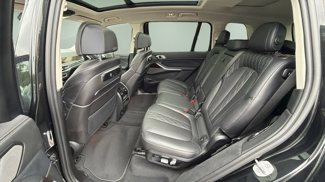 Used 2023 BMW X7 xDrive40i AWD/4WD image 22
