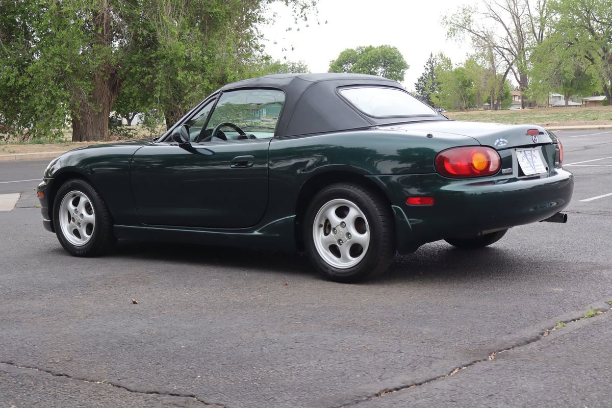 Used 1999 MAZDA MX-5 Miata RWD image 7