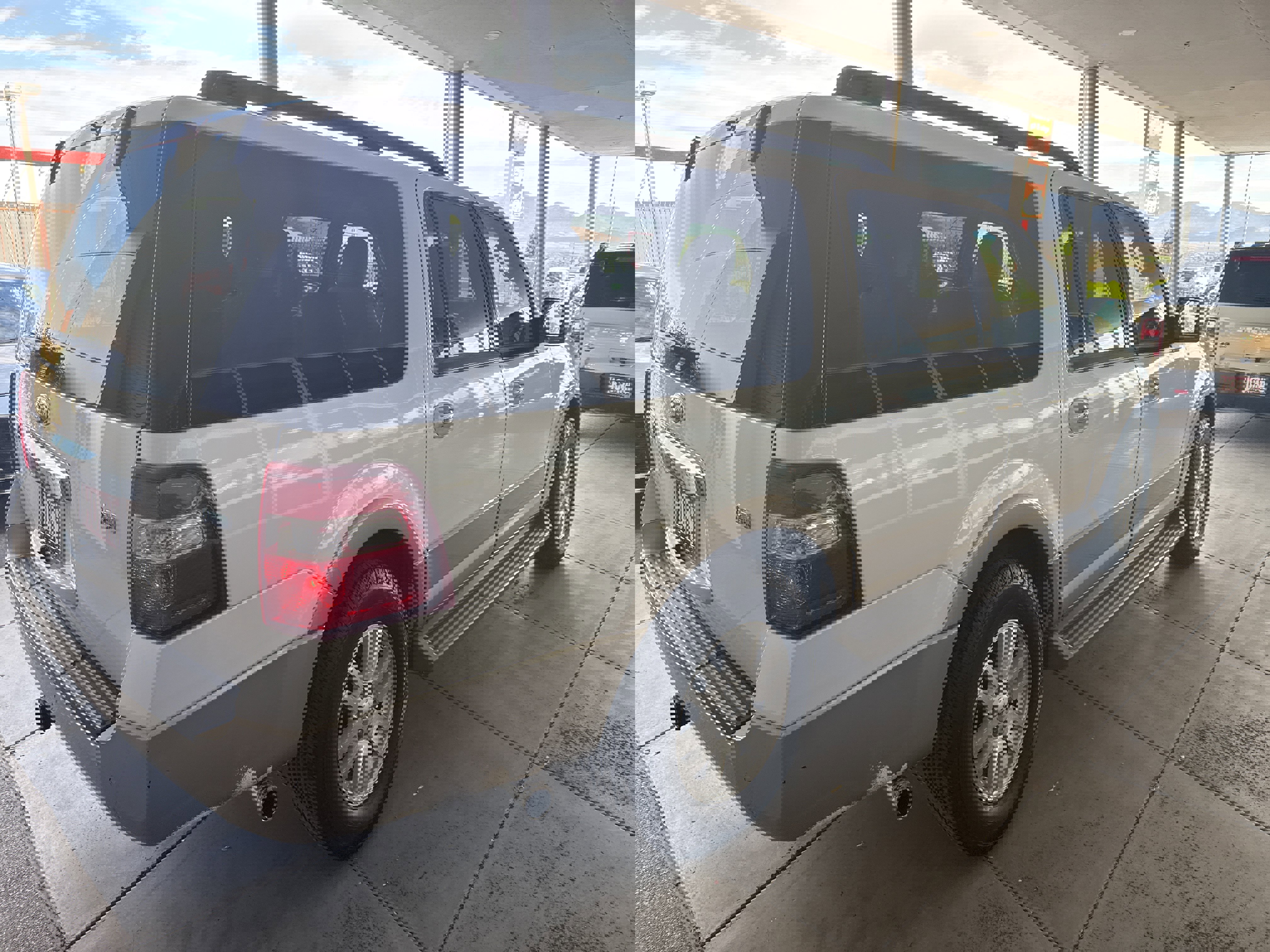 Used 2013 Ford Expedition EL XLT image 4