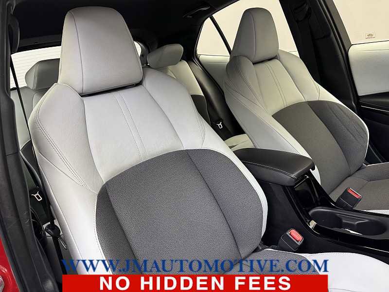 Used 2019 Toyota Corolla XSE image 20