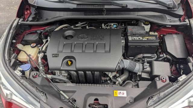 Used 2018 Toyota C-HR XLE FWD image 38