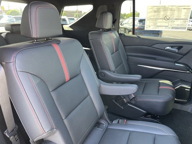 New 2026 Chevrolet Traverse RS image 12