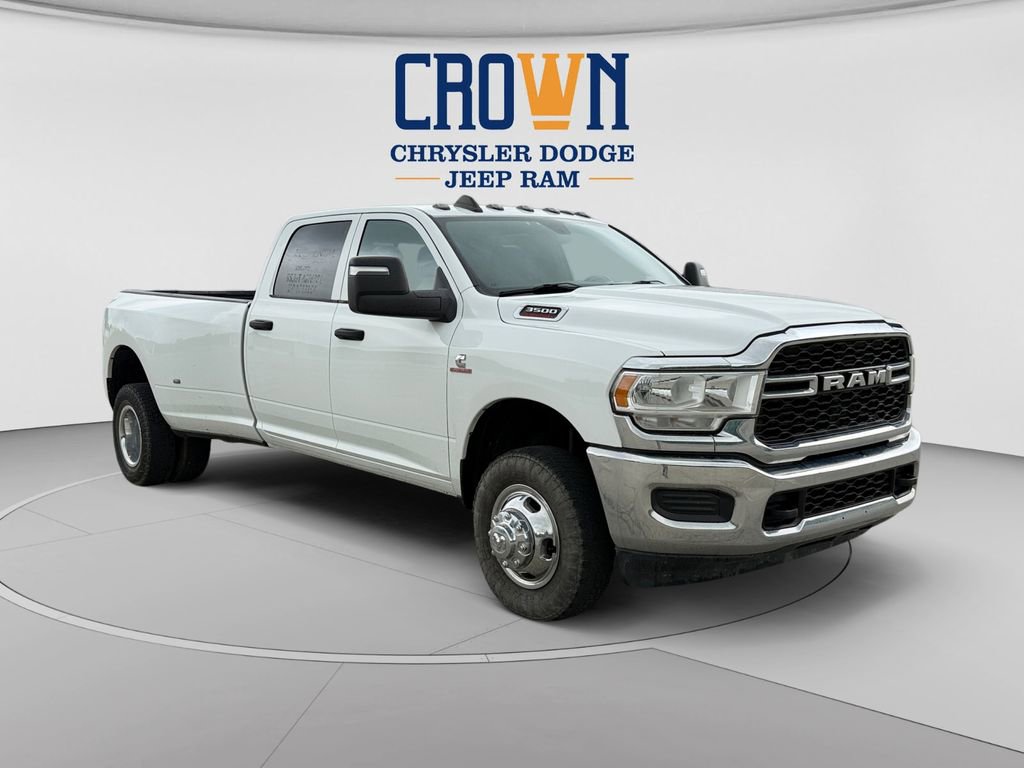 Used 2023 RAM 3500 Tradesman AWD/4WD image 1