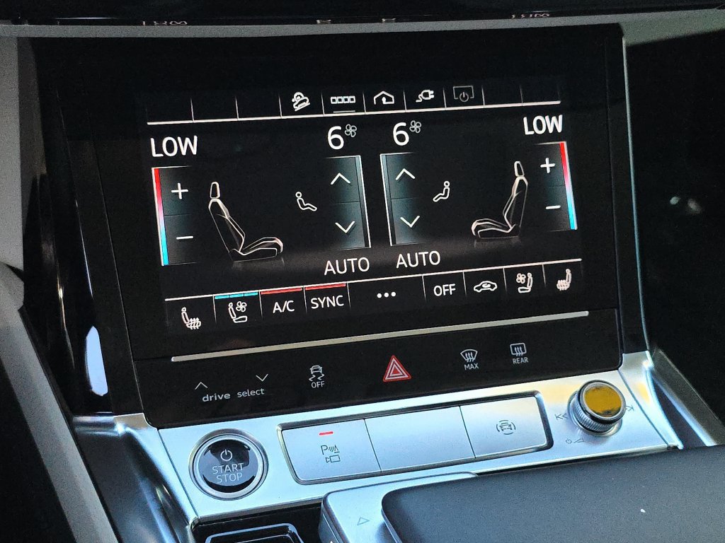 Used 2024 Audi Q8 e-tron Premium Plus w/ Premium Plus Package AWD/4WD image 30