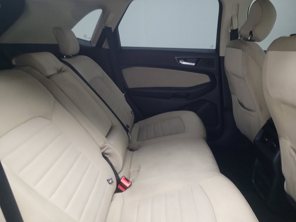 Used 2017 Ford Edge SE AWD/4WD image 19