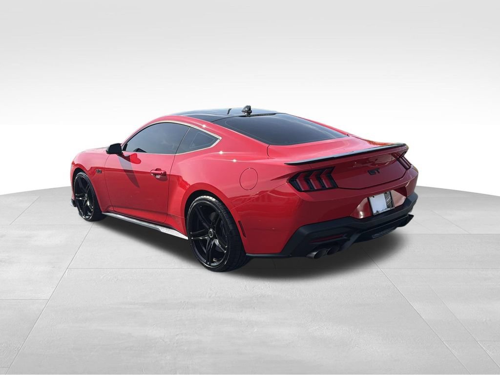 Used 2026 Ford Mustang GT w/ Mustang Nite Pony Package RWD image 5