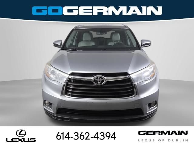 Used 2016 Toyota Highlander Limited AWD/4WD image 3