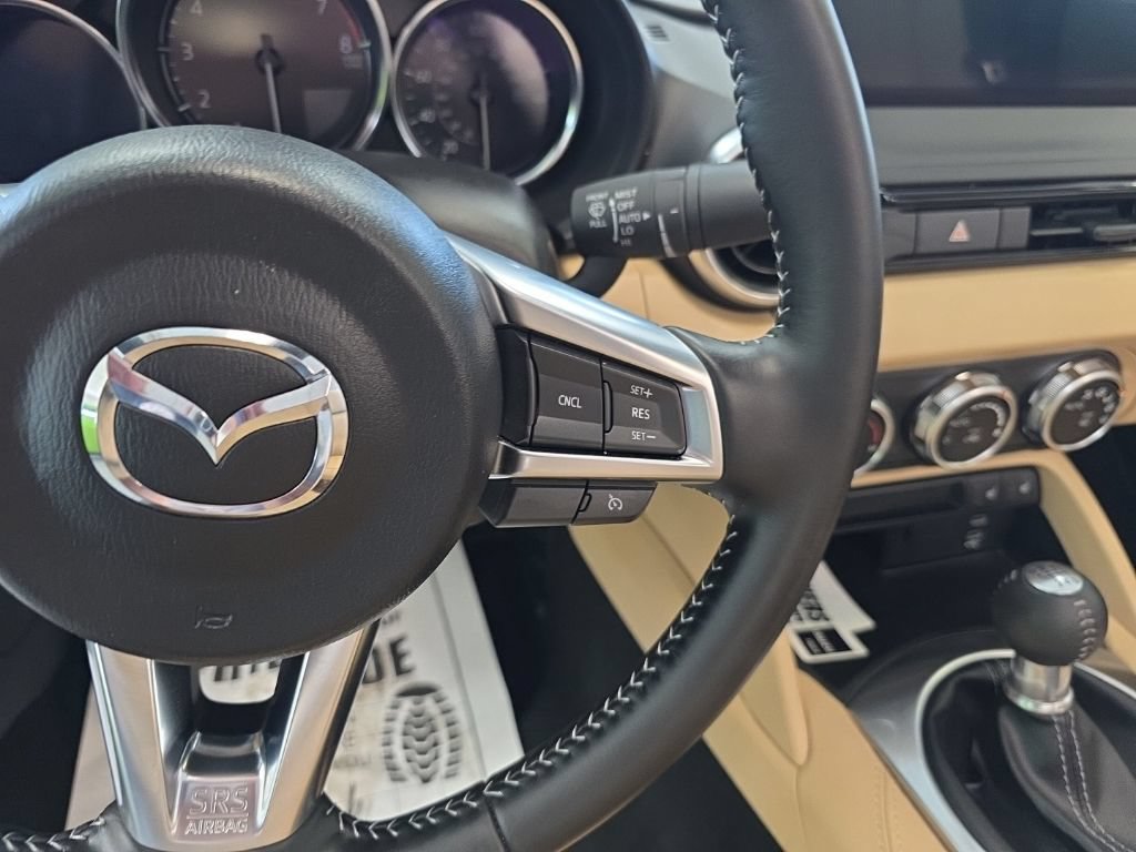 Used 2024 MAZDA MX-5 Miata Grand Touring w/ Weather Package RWD image 15