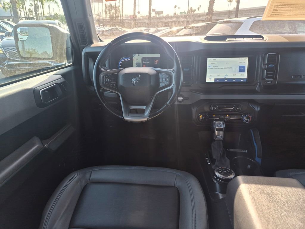 Used 2021 Ford Bronco Black Diamond image 25