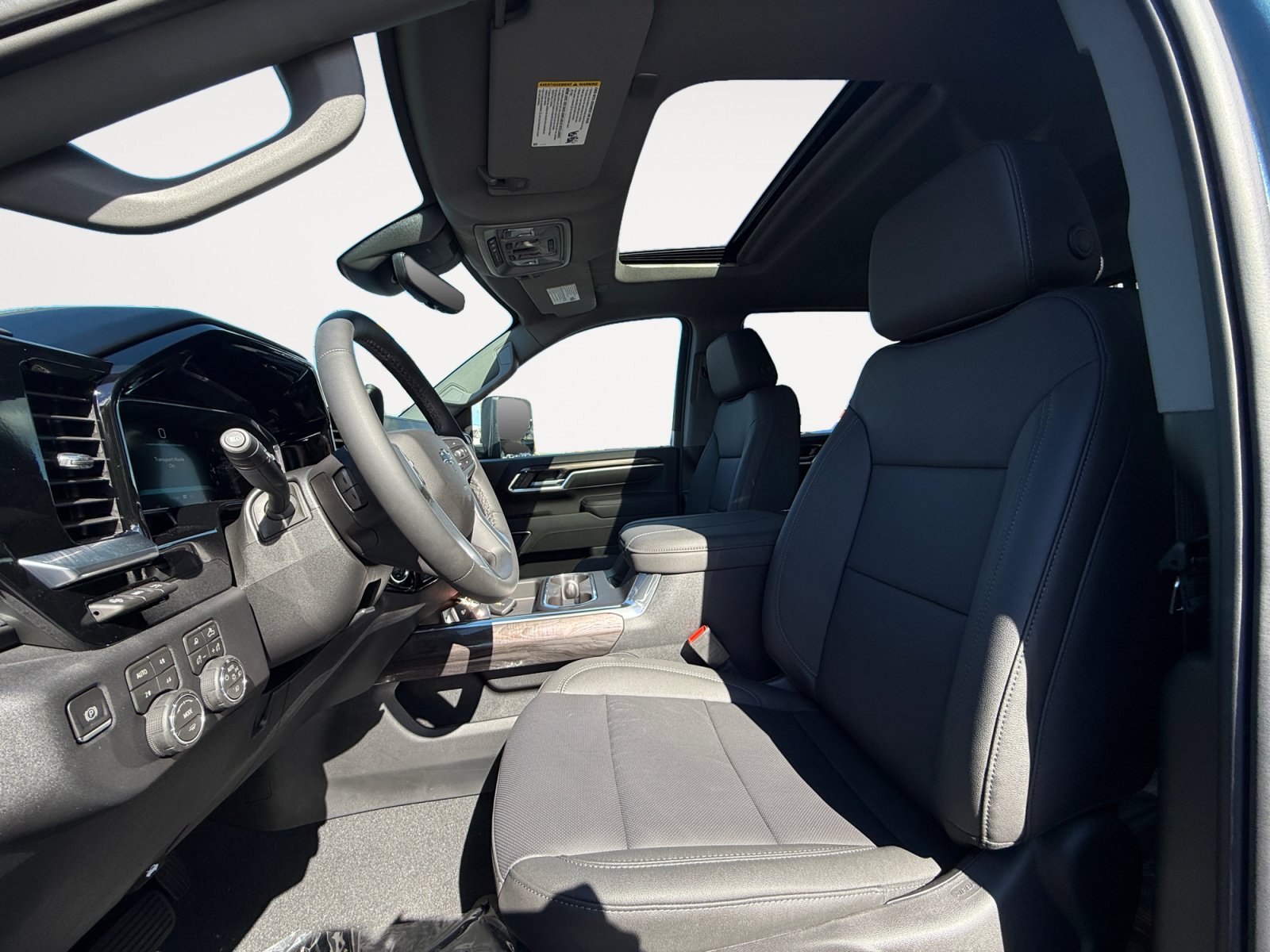 New 2026 Chevrolet Silverado 2500 LTZ w/ LTZ Plus Package AWD/4WD image 9