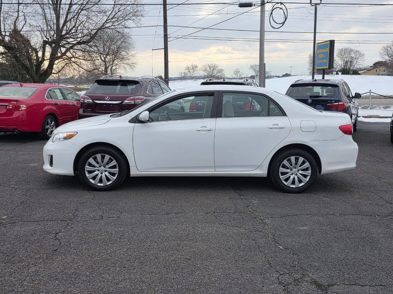 Used 2013 Toyota Corolla LE image 4