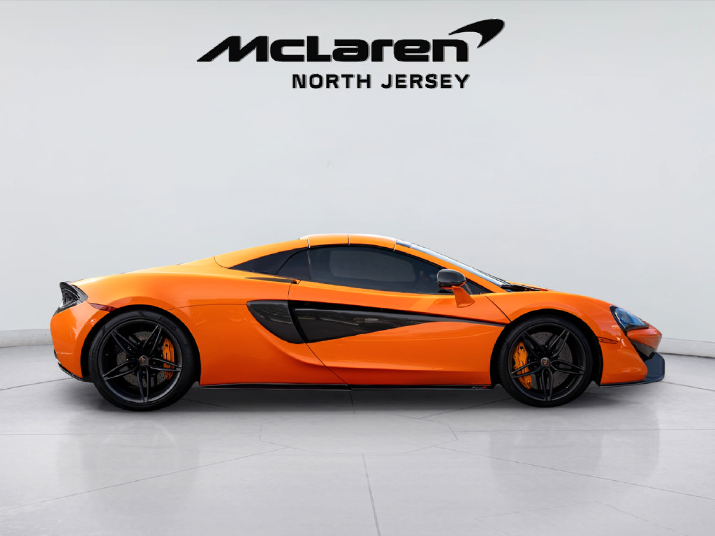 Used 2018 McLaren 570S Spider RWD image 14