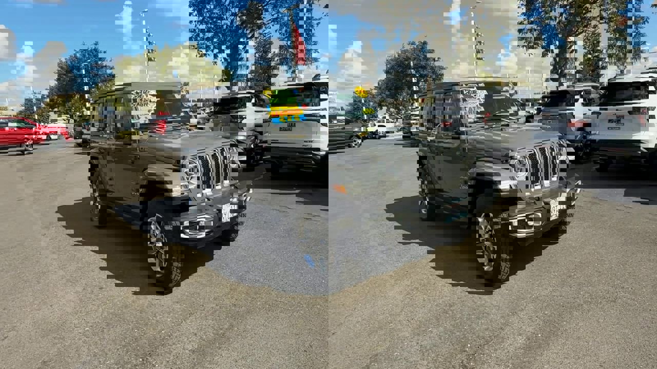 Used 2021 Jeep Wrangler Unlimited Sahara w/ Uconnect 4C Nav & Sound Group image 1