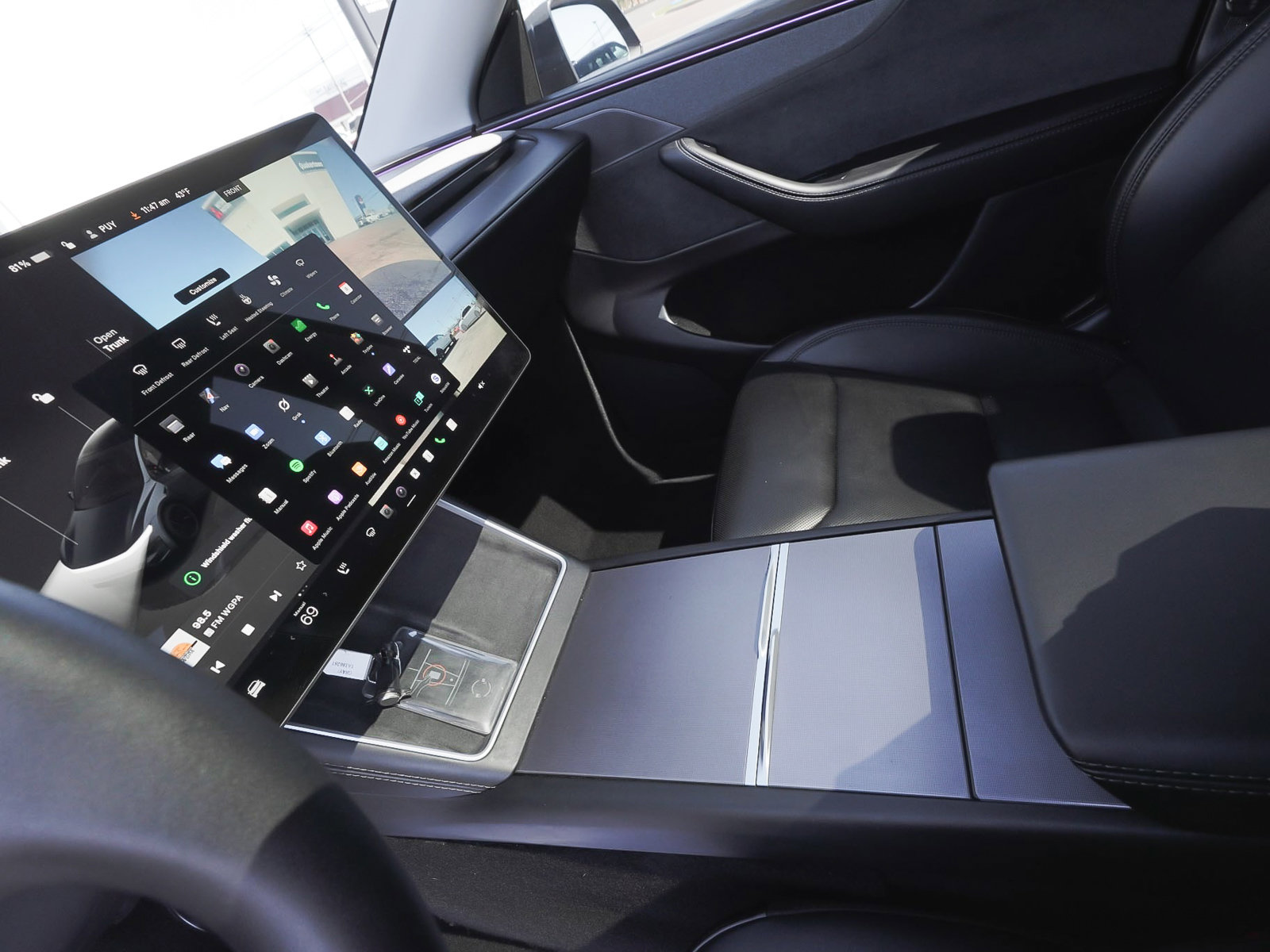 Used 2026 Tesla Model Y Long Range image 25