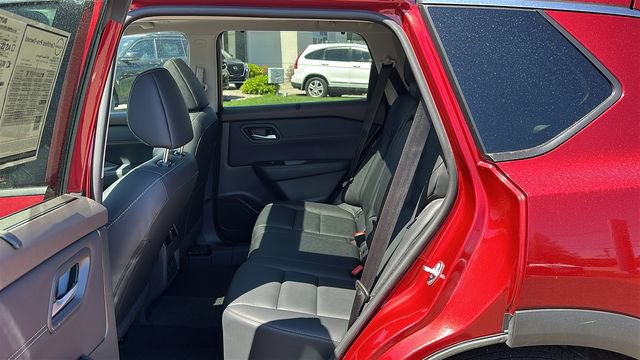 Certified 2023 Nissan Rogue SL w/ SL Premium Package AWD/4WD image 23