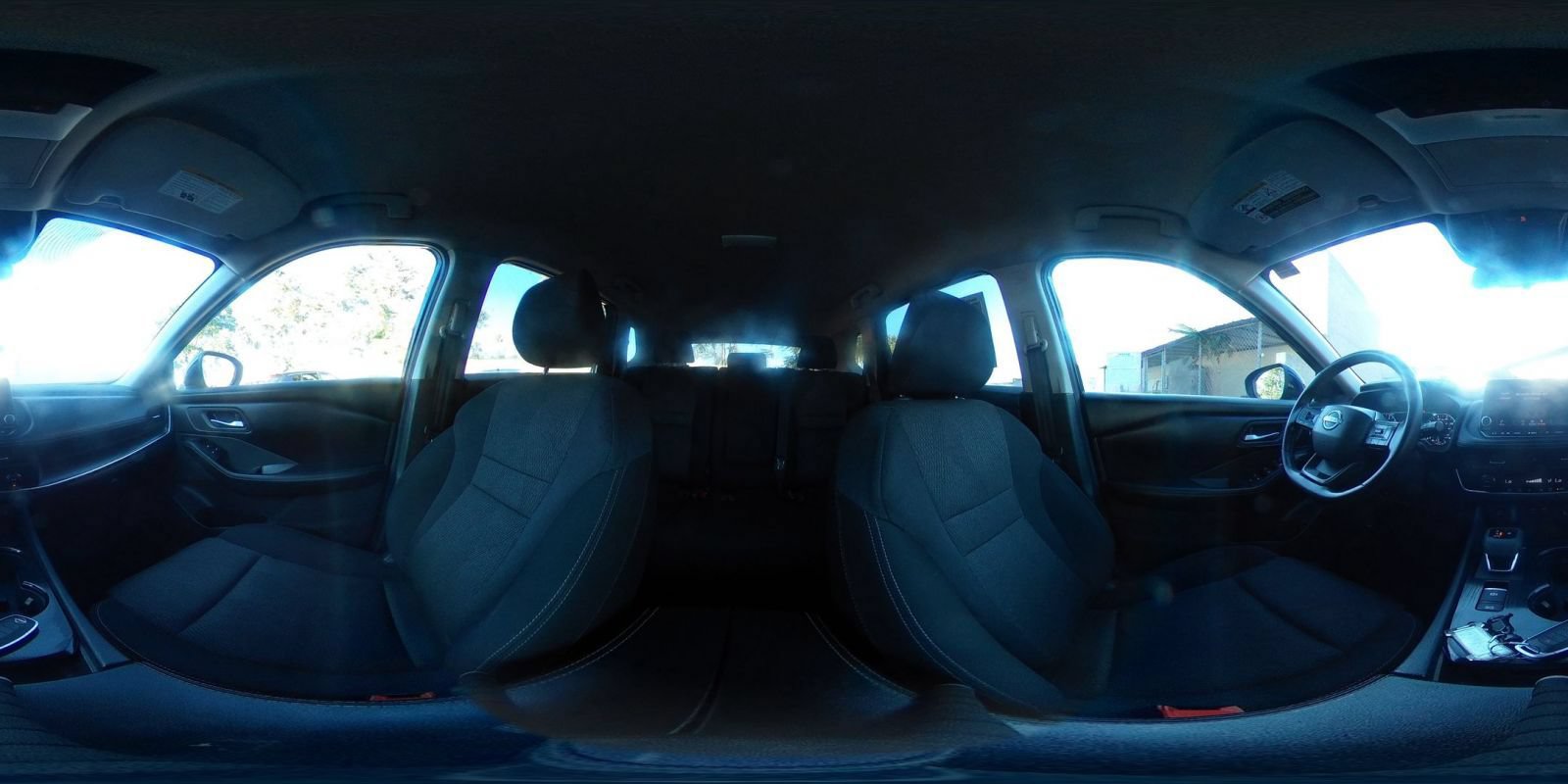 Used 2025 Nissan Rogue SV FWD image 44