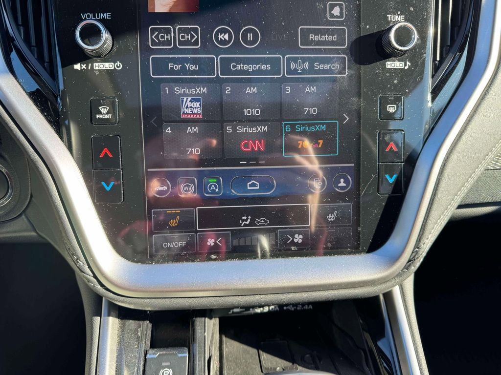 Used 2023 Subaru Outback Premium image 29