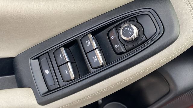 Used 2021 Subaru Forester Limited image 18