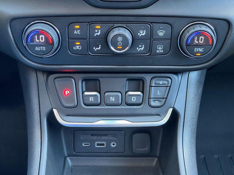 Used 2020 GMC Terrain Denali w/ Denali Premium Package FWD image 52