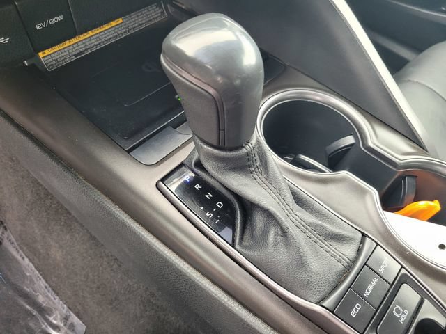 Used 2021 Toyota Camry XSE w/ Carpet Mat Package (TMS) FWD image 20
