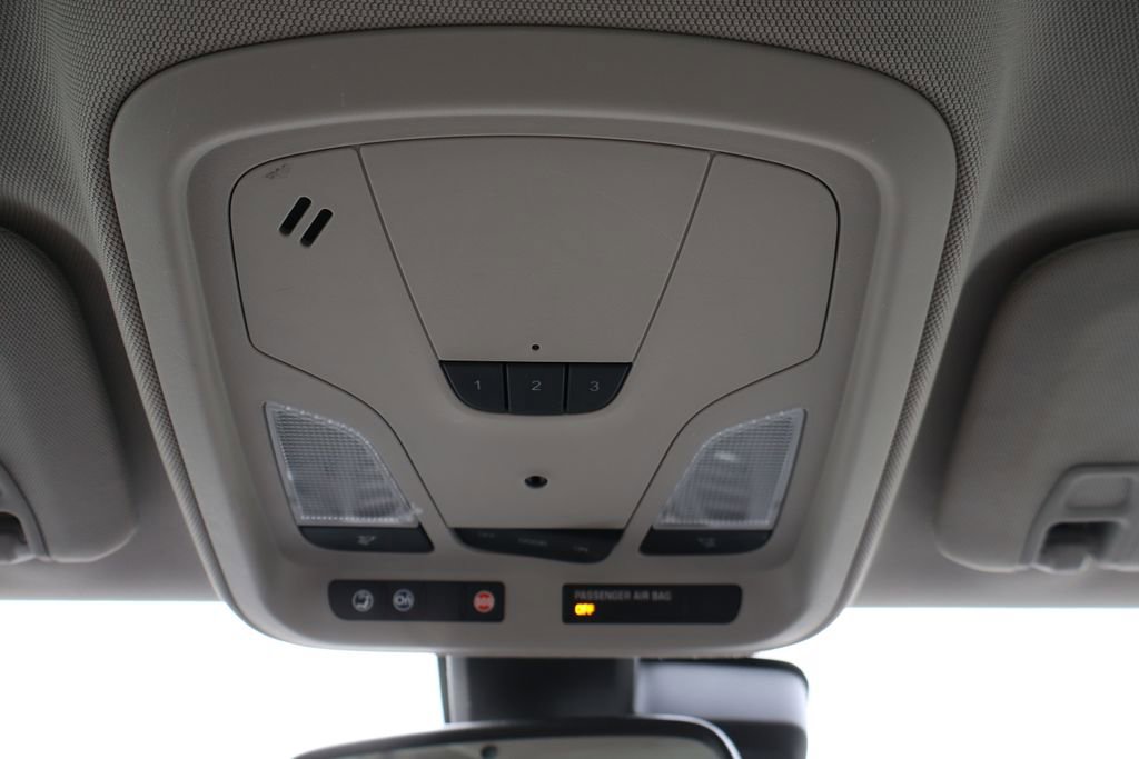 Used 2014 Chevrolet Impala LT w/ Premium Seating Package image 17