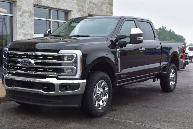 New 2025 Ford F250 Lariat w/ Lariat Ultimate Package image 9