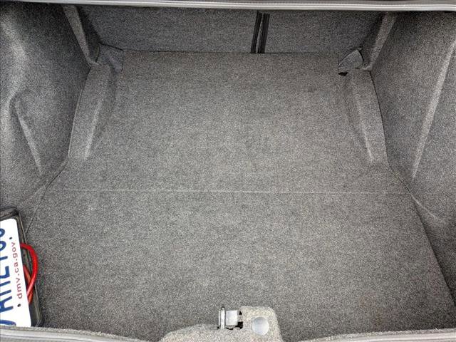 Used 2017 Dodge Challenger R/T image 6