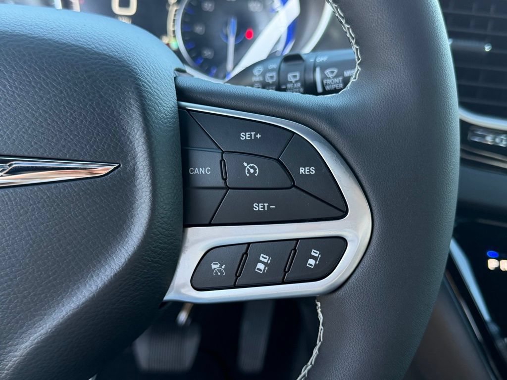 New 2026 Chrysler Voyager LX FWD image 20
