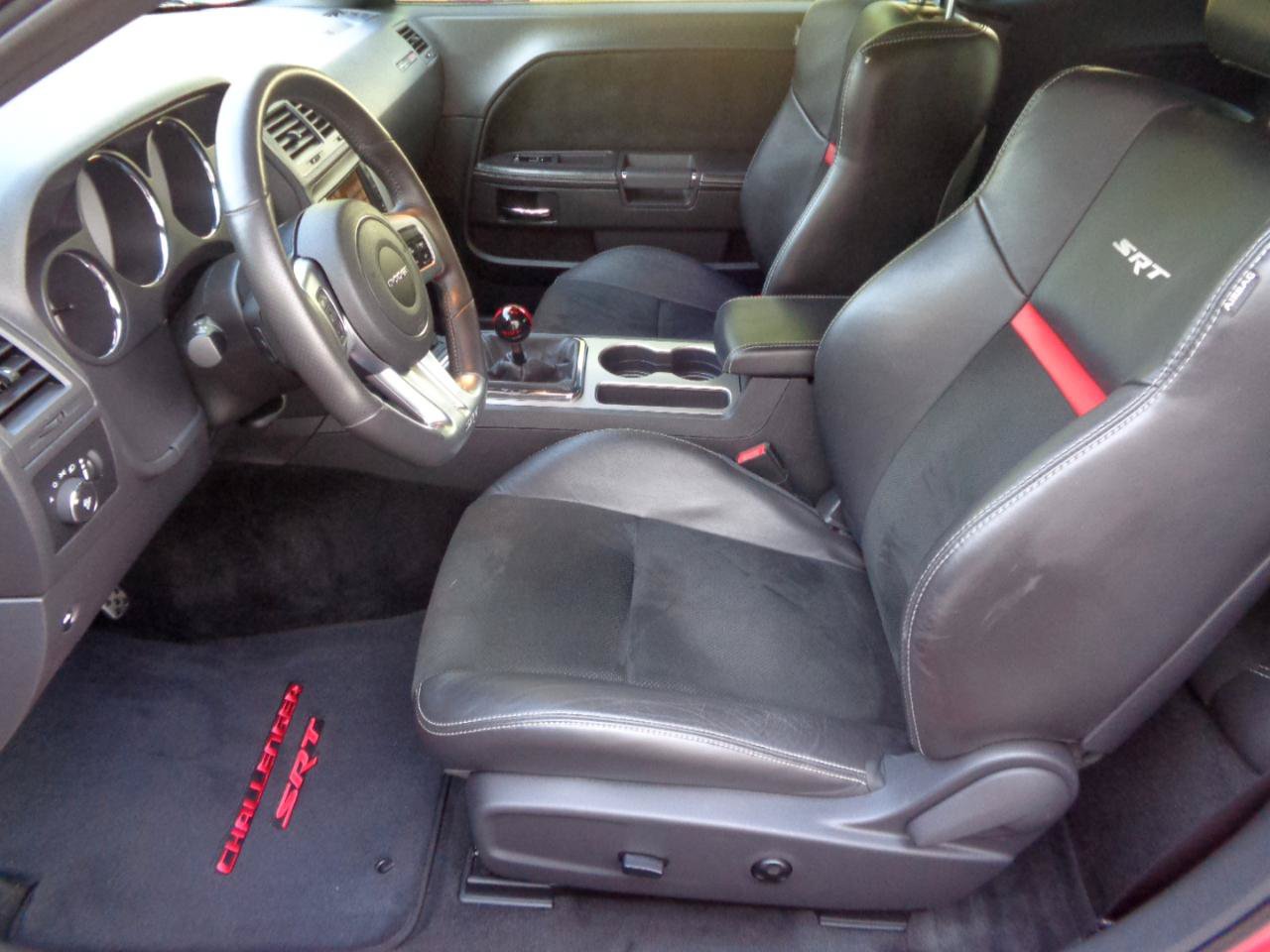 Used 2014 Dodge Challenger SRT8 RWD image 22