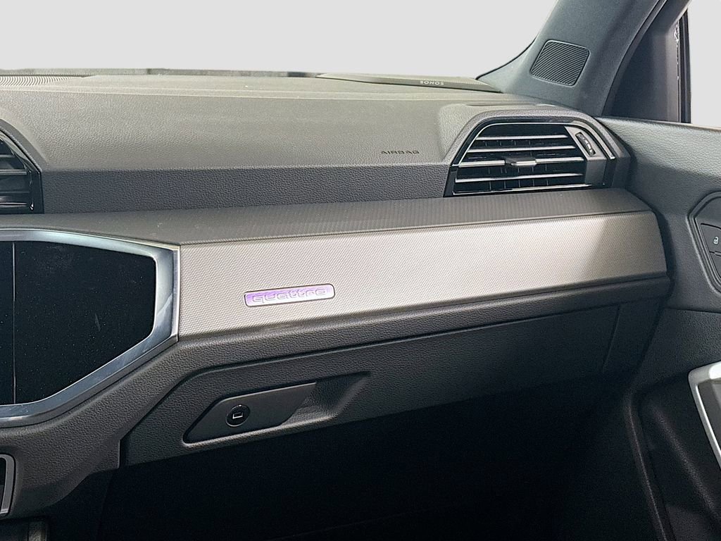 Used 2025 Audi Q3 2.0T Premium Plus image 20