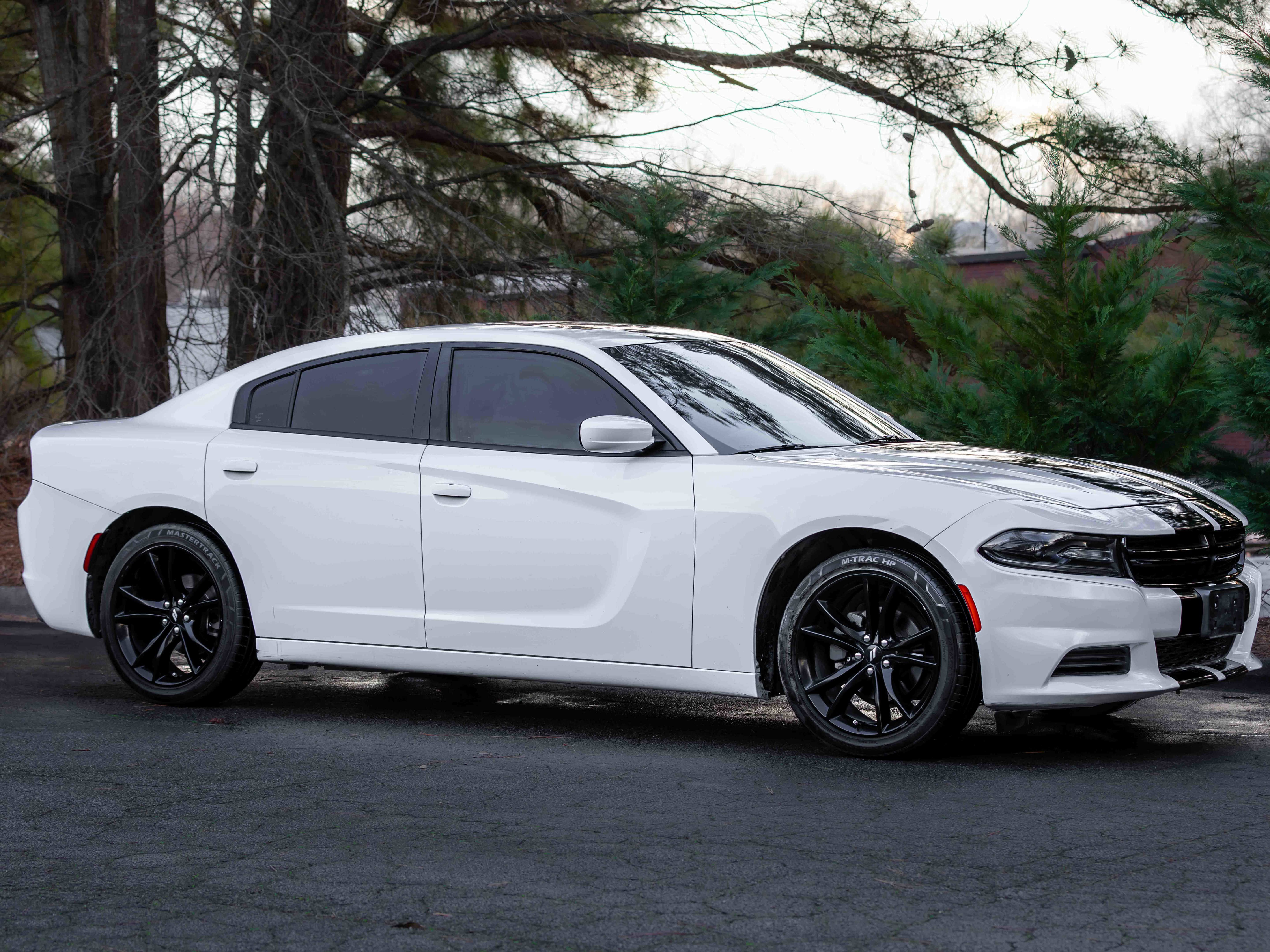 Used 2019 Dodge Charger SXT w/ Leather Interior Group image 51