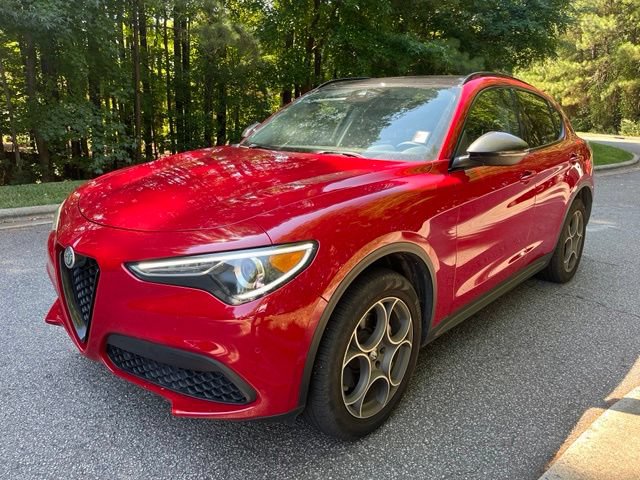 Used 2021 Alfa Romeo Stelvio Sprint w/ Nero Edizione