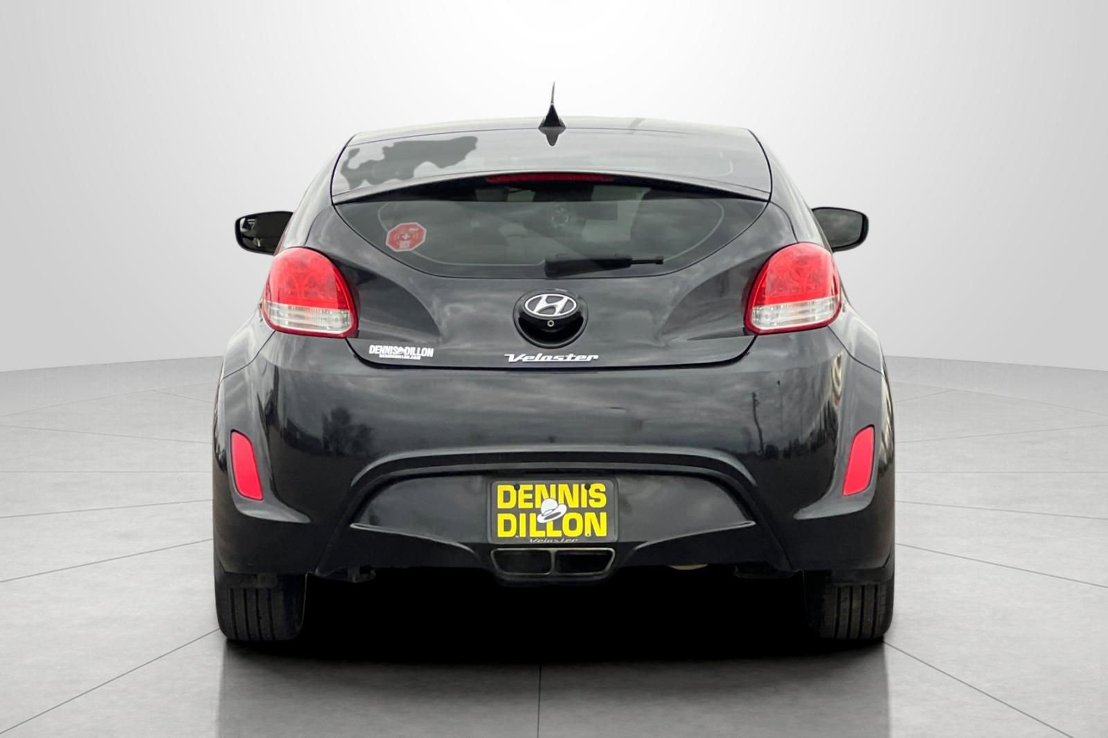 Used 2014 Hyundai Veloster w/ Style Package 02 image 5