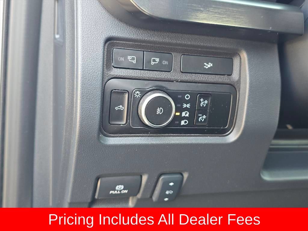 Used 2024 Ford F350 Lariat w/ FX4 Off-Road Package AWD/4WD image 20