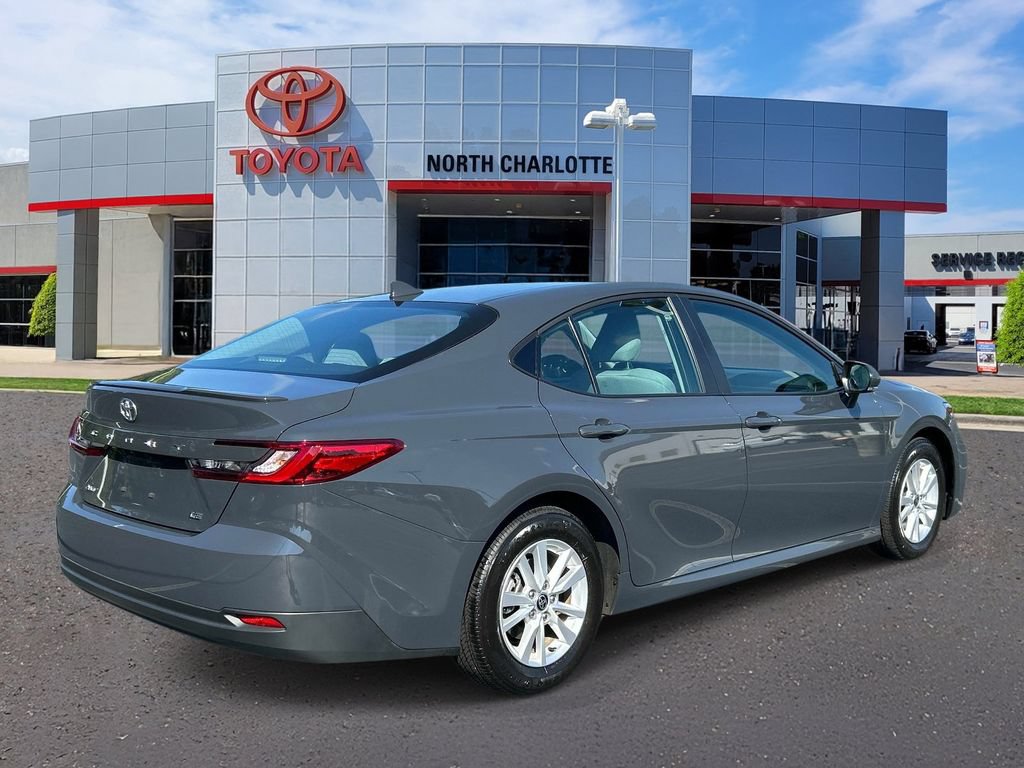 Used 2025 Toyota Camry LE w/ Convenience Package FWD image 8